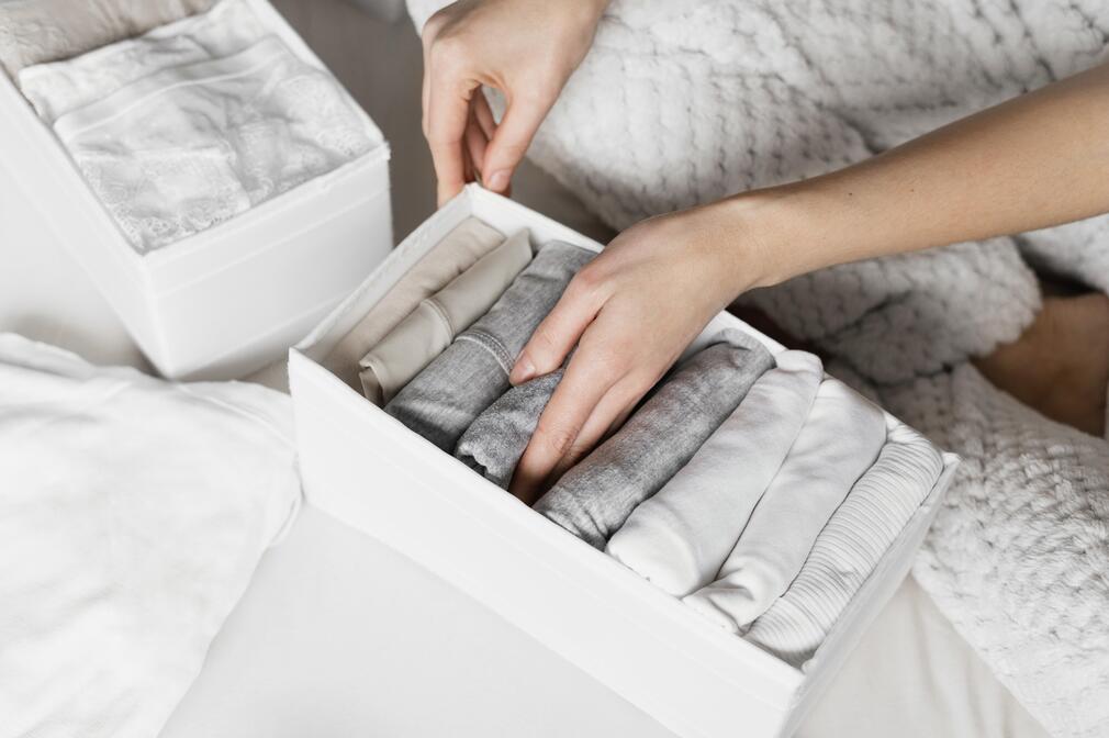 Step-by-Step Guide to Rolling Clothes for Wrinkle-Free Packing